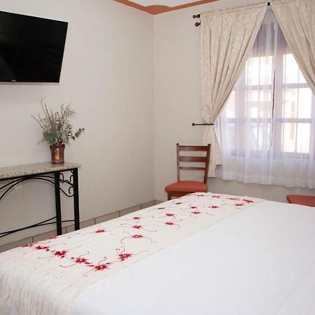 Encanto De La Sierra Hotel Mascota Eksteriør bilde