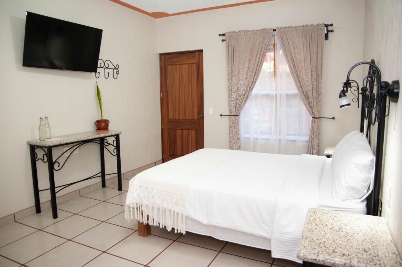 Encanto De La Sierra Hotel Mascota Eksteriør bilde